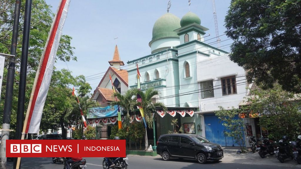 Detail Gambar Masjid Dan Gereja Nomer 41