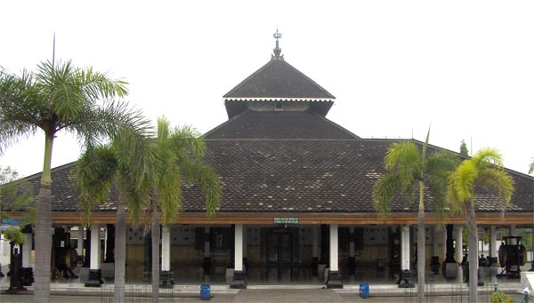 Gambar Masjid Demak Jawa Tengah - KibrisPDR