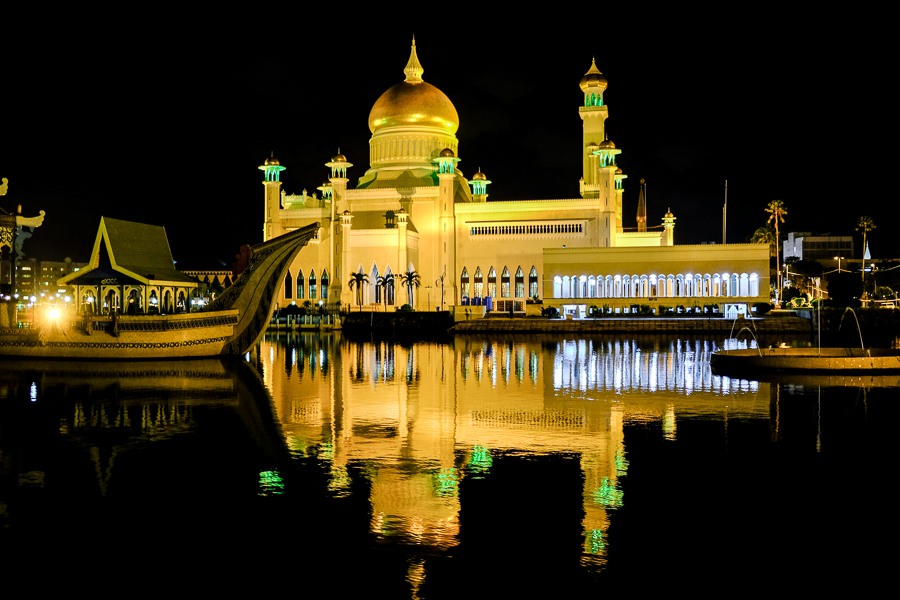 Detail Gambar Masjid Di Brunei Darussalam Nomer 30