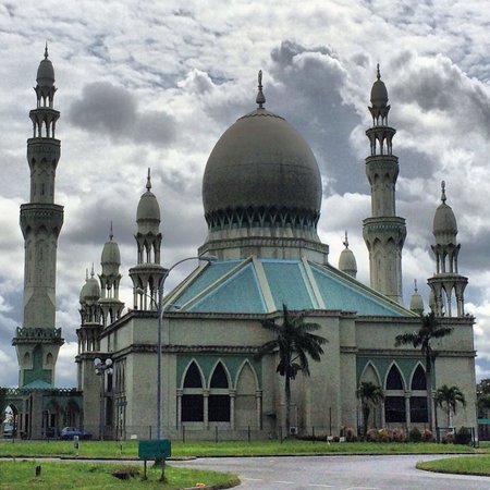 Detail Gambar Masjid Di Brunei Darussalam Nomer 45