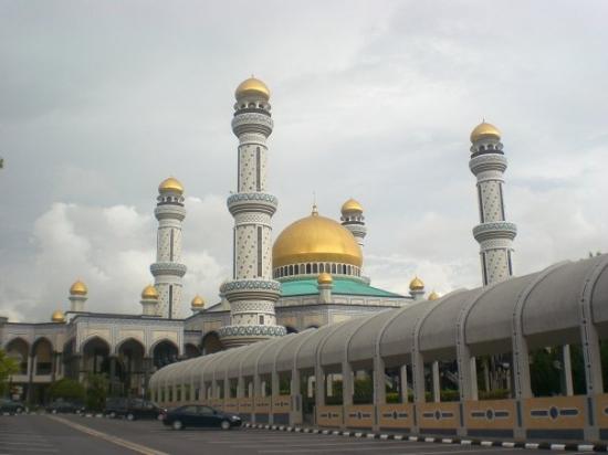 Detail Gambar Masjid Di Brunei Darussalam Nomer 48