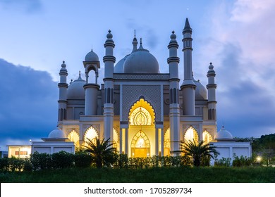 Detail Gambar Masjid Di Indonesia Nomer 6