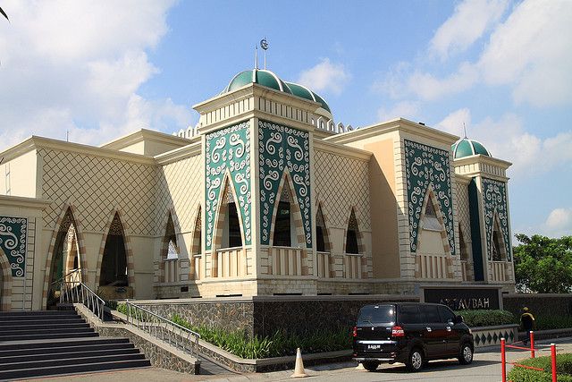 Detail Gambar Masjid Di Jakarta Nomer 22