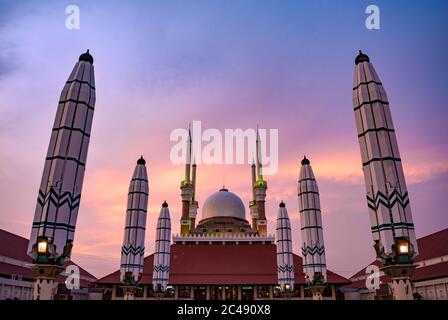 Detail Gambar Masjid Di Jawa Nomer 22