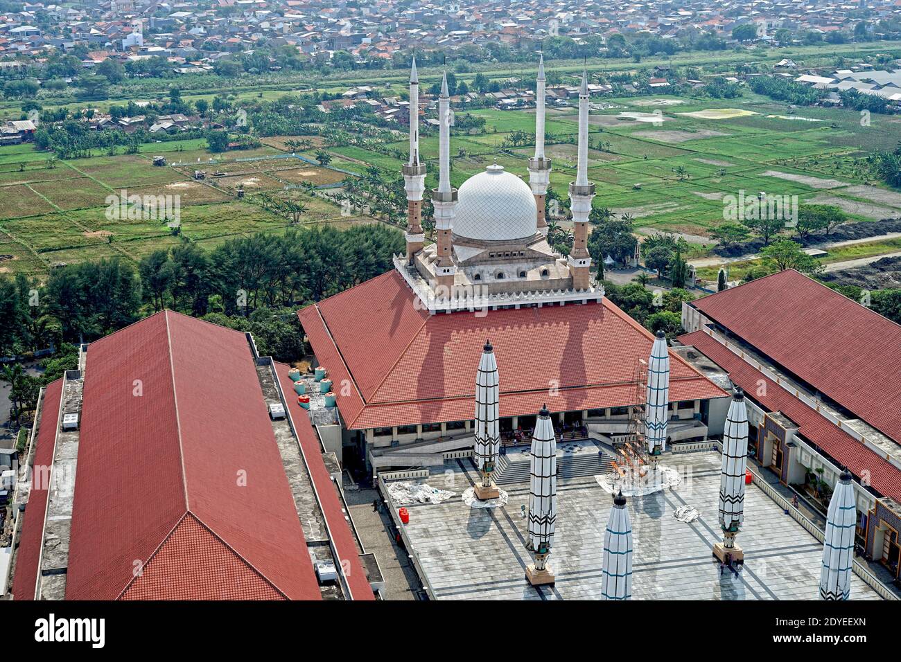 Detail Gambar Masjid Di Jawa Nomer 41