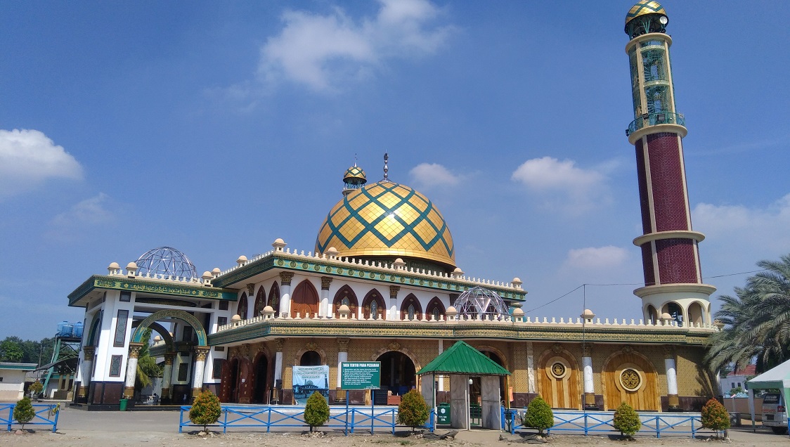Detail Gambar Masjid Di Madura Nomer 12