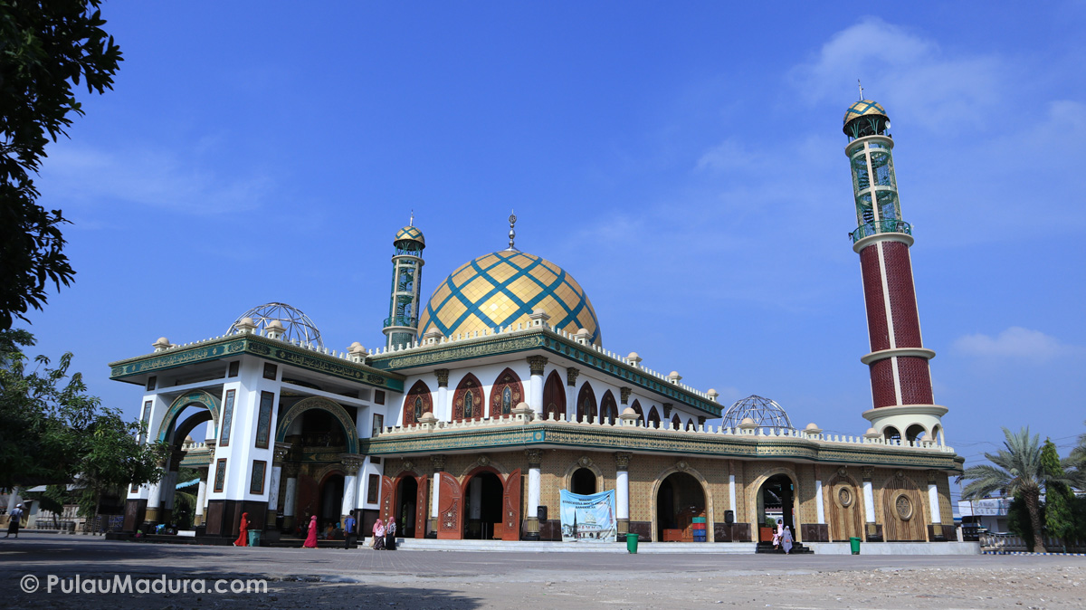 Detail Gambar Masjid Di Madura Nomer 20