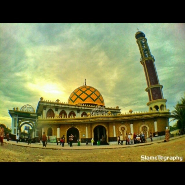 Detail Gambar Masjid Di Madura Nomer 31