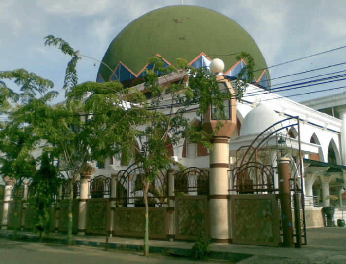 Detail Gambar Masjid Di Madura Nomer 35