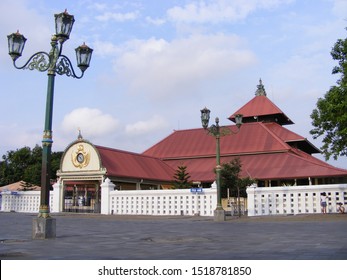 Detail Gambar Masjid Gedhe Kauman Nomer 13