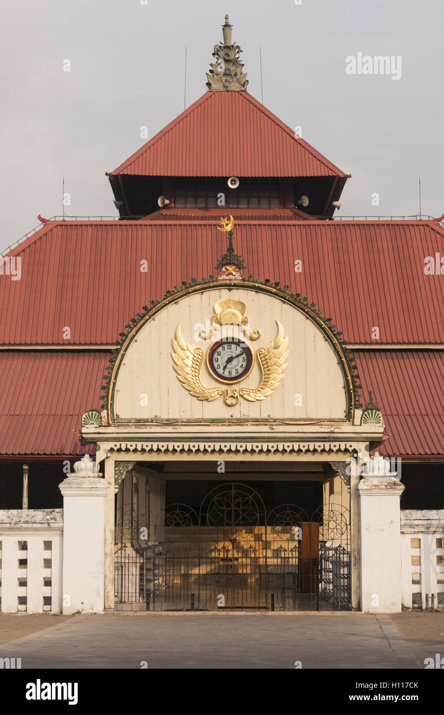 Detail Gambar Masjid Gedhe Kauman Nomer 24