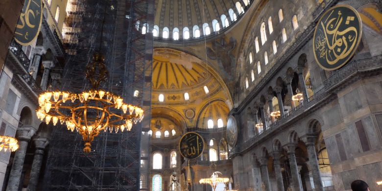 Detail Gambar Masjid Hagia Sophia Nomer 44