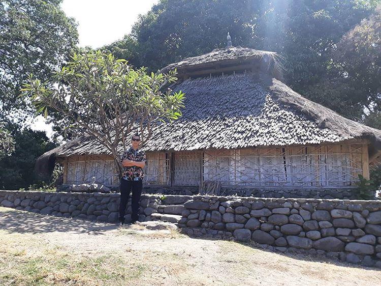 Gambar Masjid Kuno Dasan Bilok Bayan - KibrisPDR