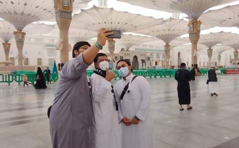 Detail Gambar Masjid Madinah Terbaru Nomer 23