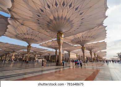 Detail Gambar Masjid Madinah Terbaru Nomer 51