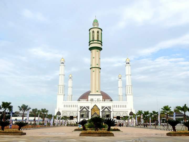 Detail Gambar Masjid Mujahidin Pontianak Nomer 21