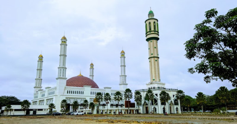 Detail Gambar Masjid Mujahidin Pontianak Nomer 39