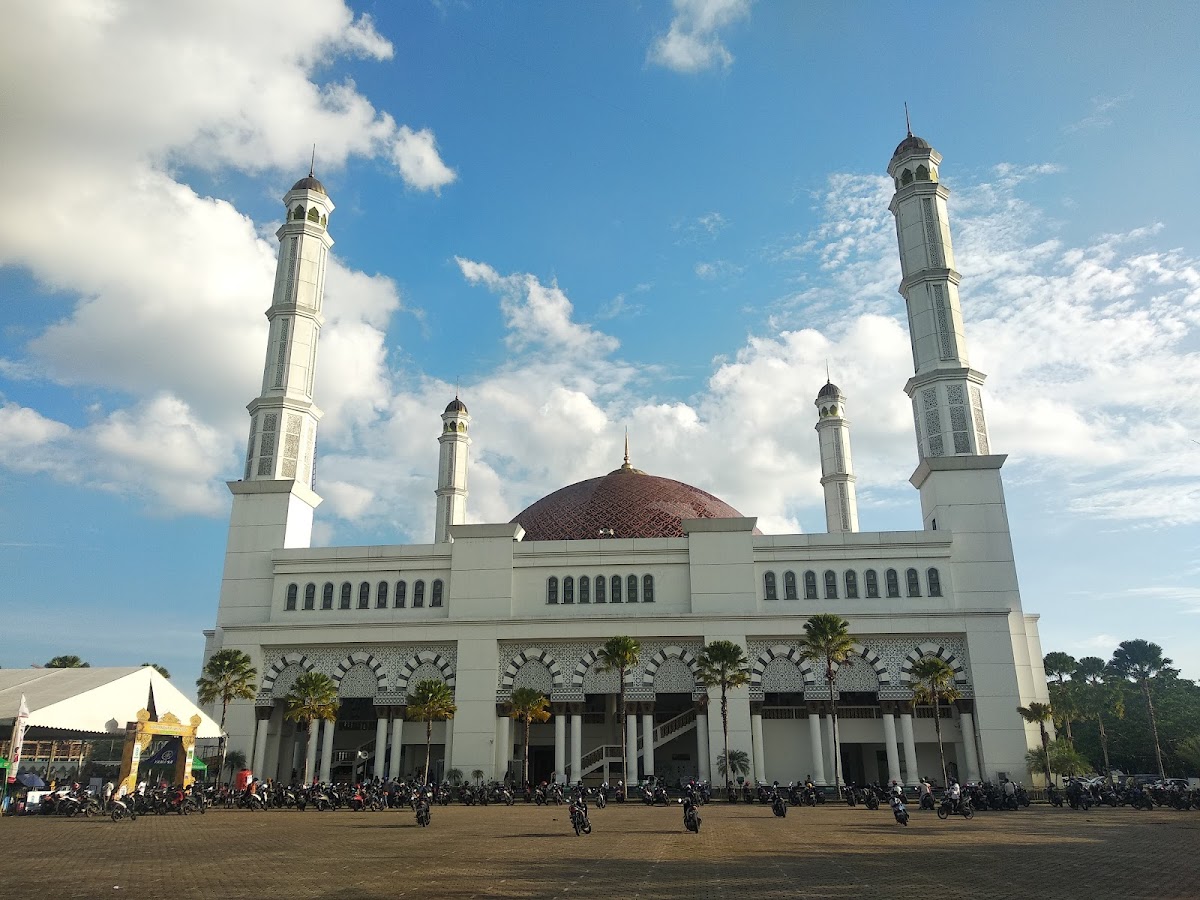 Detail Gambar Masjid Mujahidin Pontianak Nomer 49