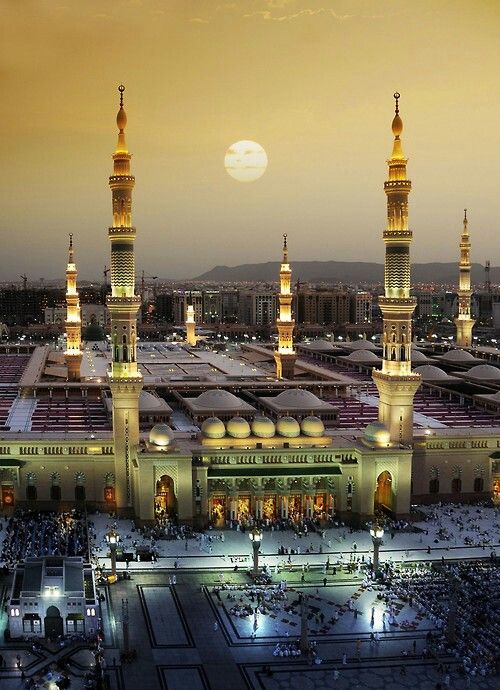 Detail Gambar Masjid Nabawi Di Madinah Nomer 18