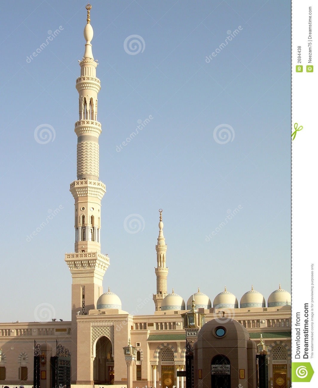 Detail Gambar Masjid Nabawi Di Madinah Nomer 47