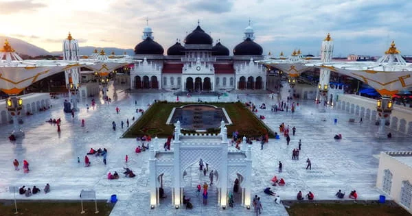 Detail Gambar Masjid Raya Baiturrahman Nomer 31