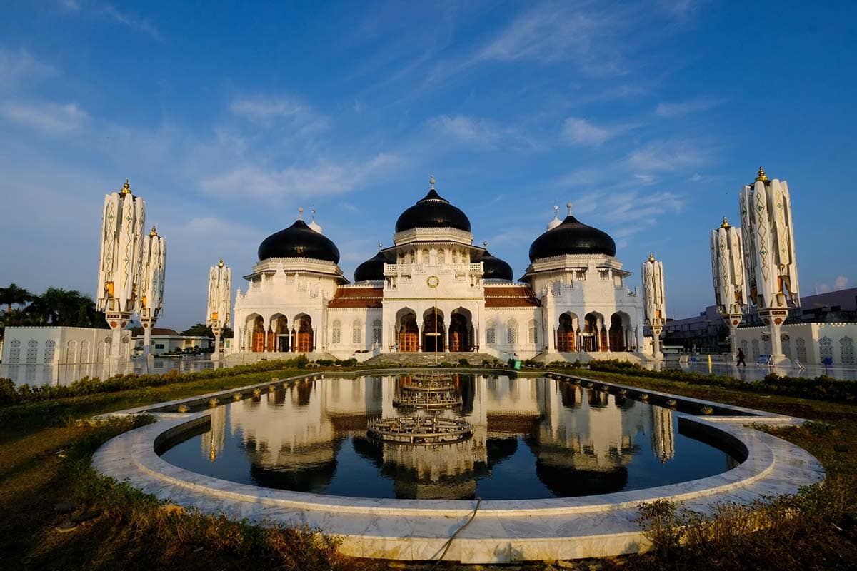 Detail Gambar Masjid Raya Baiturrahman Nomer 10