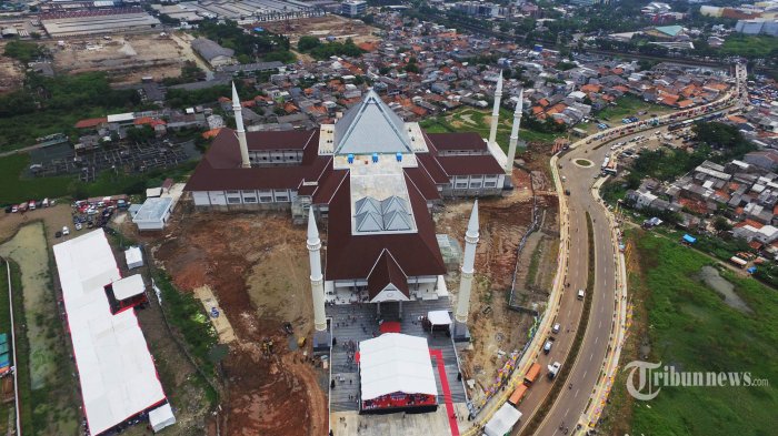 Detail Gambar Masjid Raya Daan Mogot Nomer 15