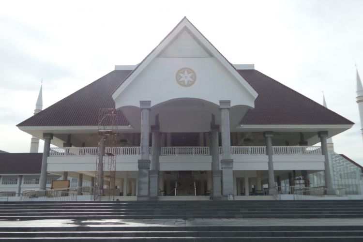 Detail Gambar Masjid Raya Daan Mogot Nomer 7