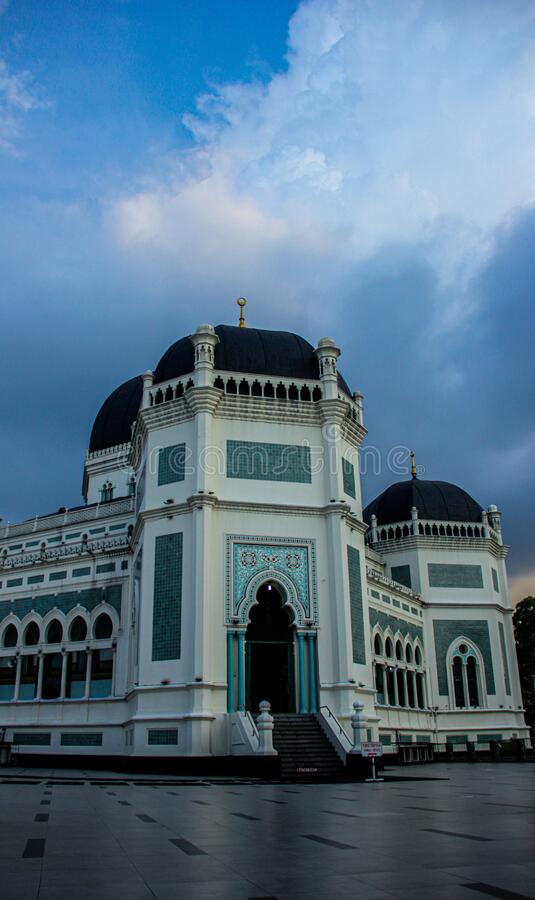 Detail Gambar Masjid Raya Medan Nomer 40