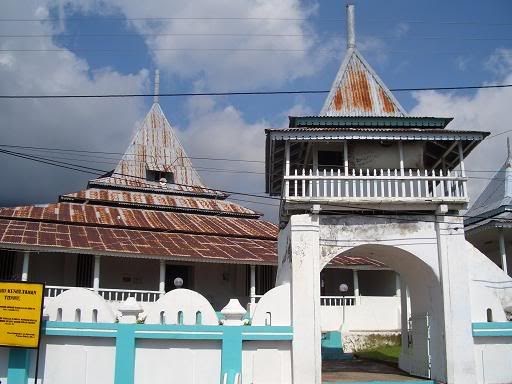 Detail Gambar Masjid Sultan Ternate Nomer 36