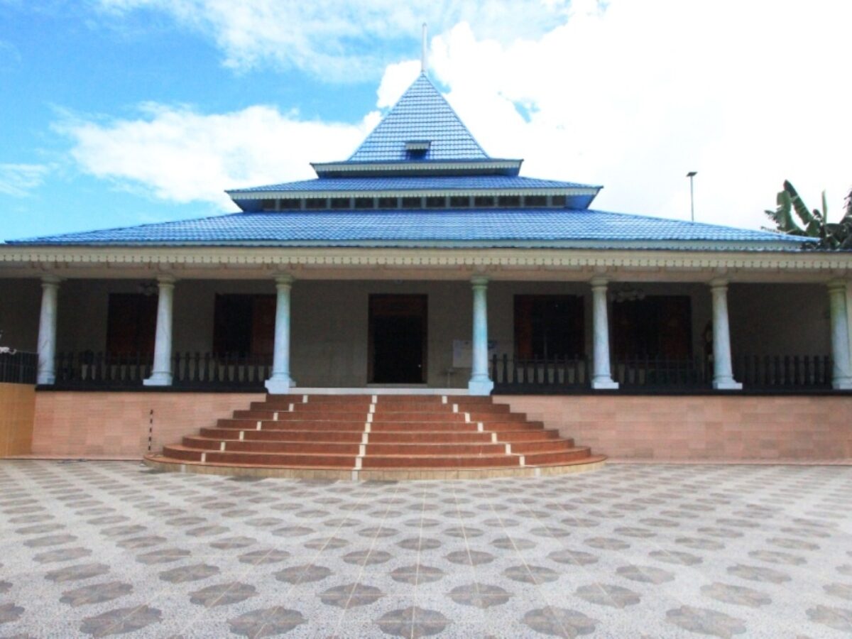 Detail Gambar Masjid Sultan Ternate Nomer 43