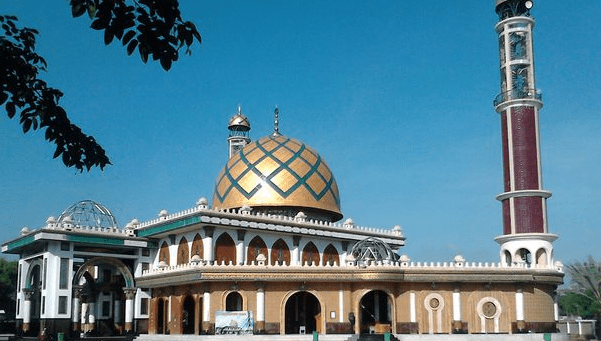 Gambar Masjid Terindah Di Madura - KibrisPDR