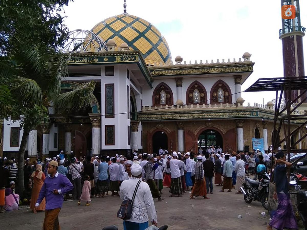 Detail Gambar Masjid Terindah Di Madura Nomer 15