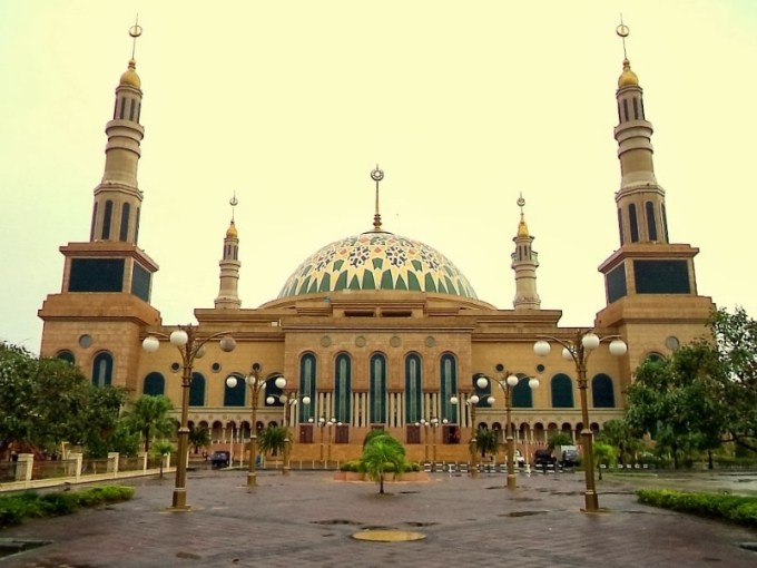 Detail Gambar Masjid Terindah Di Madura Nomer 34