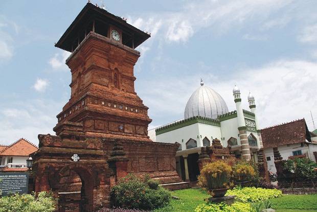 Detail Gambar Masjid Tertua Di Indonesia Nomer 17