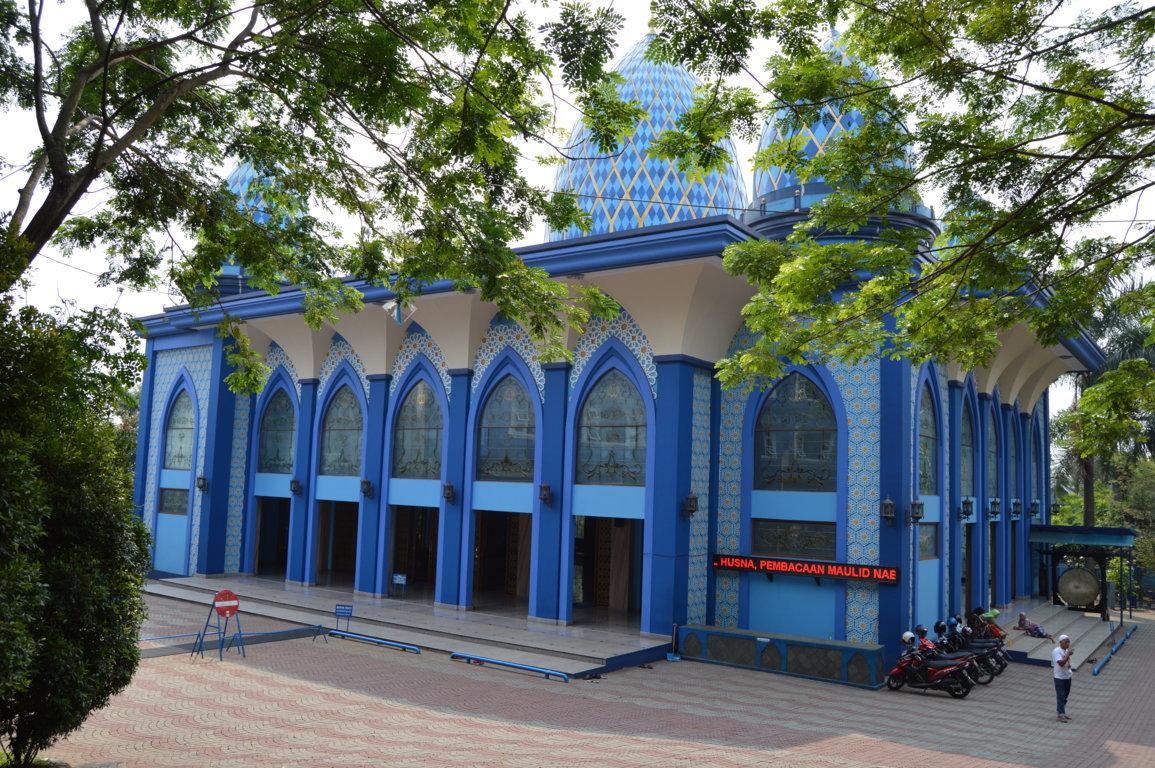 Detail Gambar Masjid Warna Biru Nomer 24