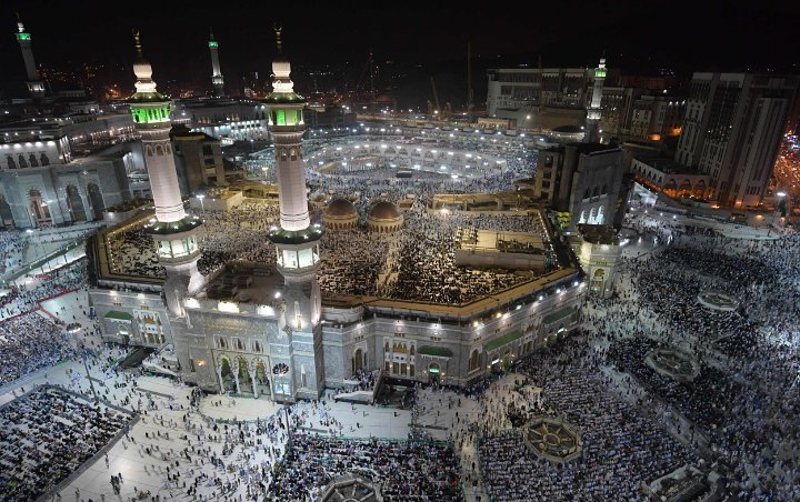 Detail Gambar Masjidil Haram Dan Masjid Nabawi Nomer 11