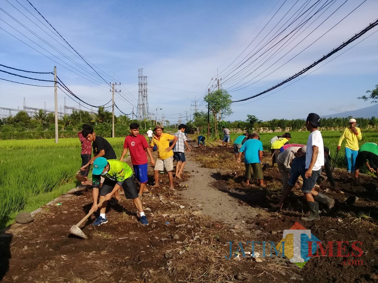 Detail Gambar Masyarakat Yang Gotong Royong Nomer 41