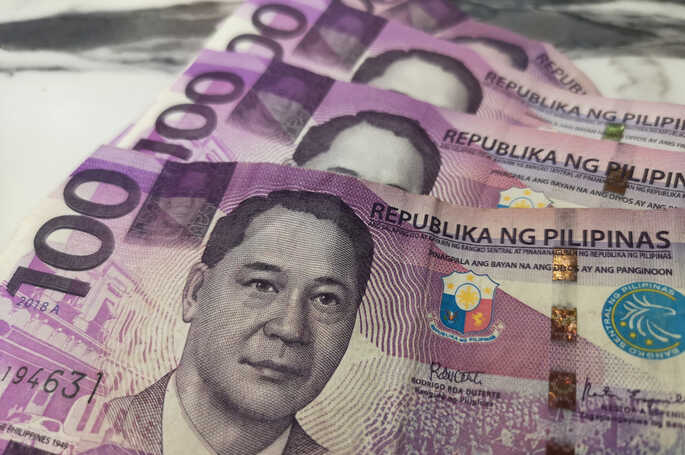 Detail Gambar Mata Uang Peso Nomer 3