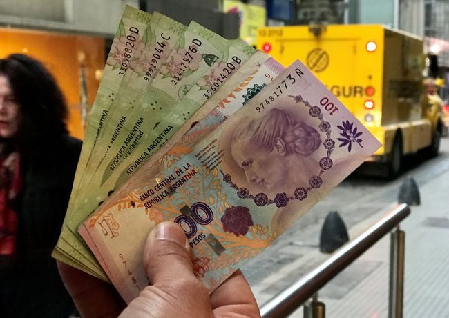 Detail Gambar Mata Uang Peso Nomer 39