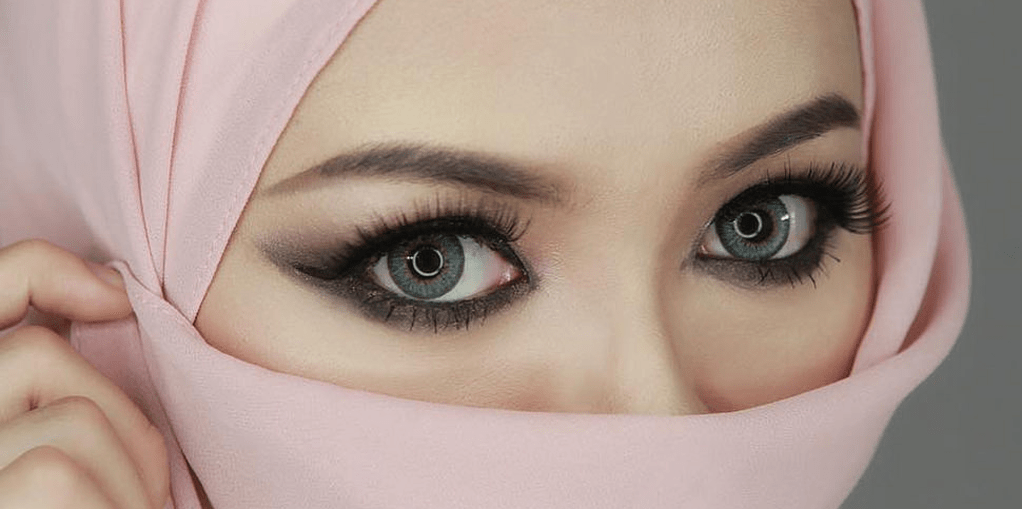 Gambar Mata Wanita Berhijab - KibrisPDR