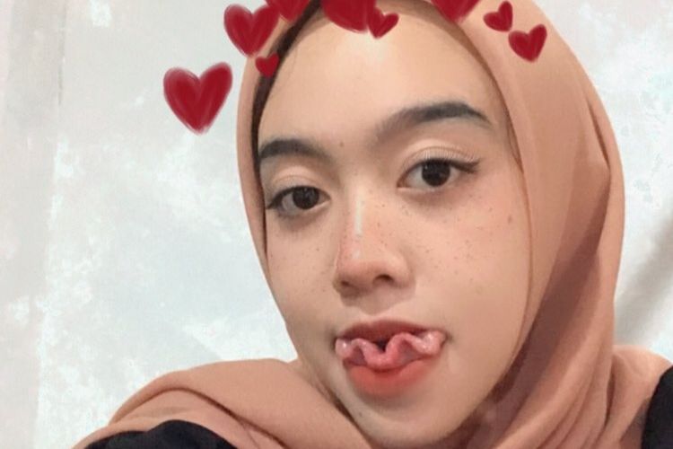 Detail Gambar Mata Wanita Berhijab Nomer 39