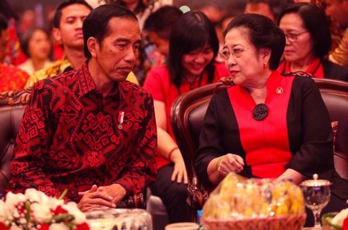 Detail Gambar Megawati Marah Nomer 57