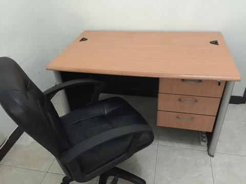 Detail Gambar Meja Dan Kursi Kantor Nomer 25