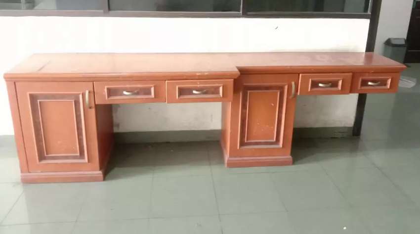 Detail Gambar Meja Kerja Dari Bahan Kayu Keras Nomer 17