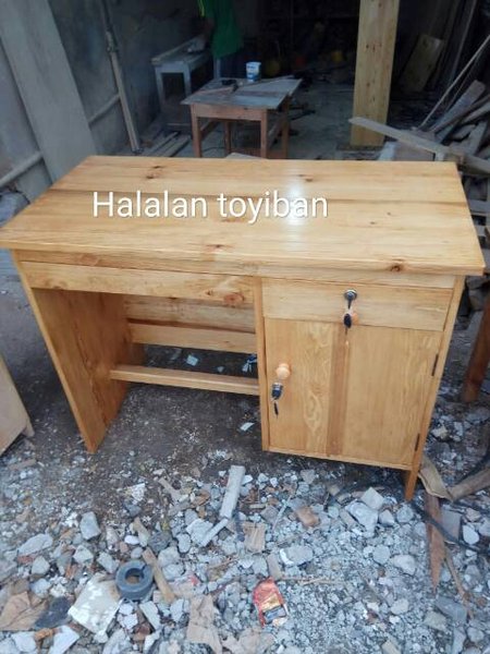 Detail Gambar Meja Kerja Dari Bahan Kayu Keras Nomer 31