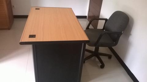 Detail Gambar Meja Kursi Kantor Nomer 40