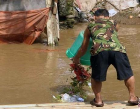 Detail Gambar Membuang Sampah Sembarangan Nomer 16