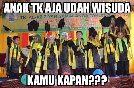 Detail Gambar Meme Susahnya Wisudah Nomer 13