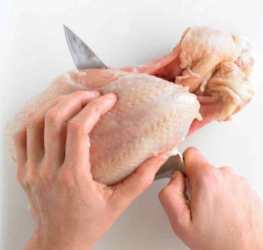 Detail Gambar Memotong Ayam Nomer 6